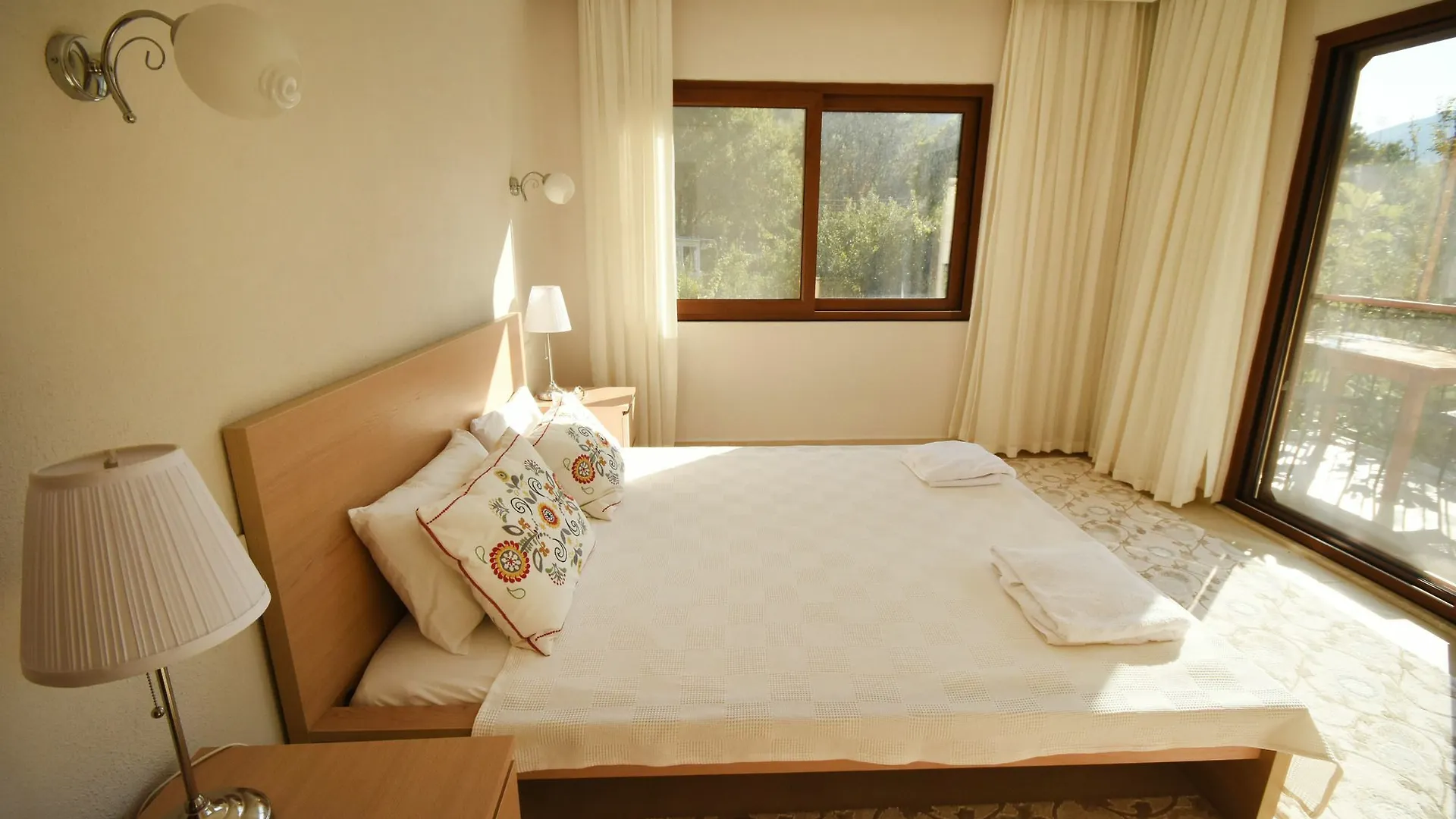 Kay1400 Villa Hakan 4 Bedrooms Oludeniz